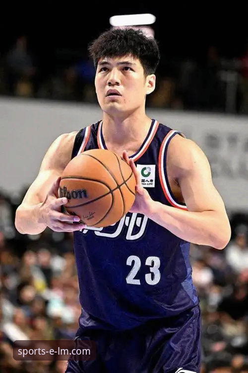LM体育平台下载 陈国豪为何在关键卡位战再度